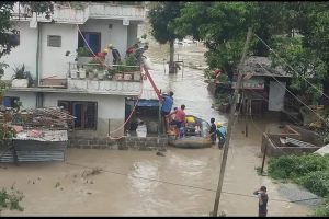 त्रासमा बाँच्दै छन् दोलालघाटवासी