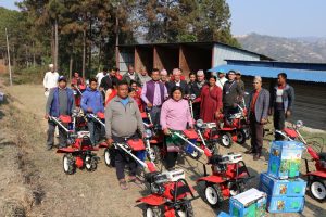 नमोबुद्धका कृषकलाई कृषि उपकरण